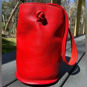 Lindquist Objects, Small Cyl bag, Persimmon color, like new